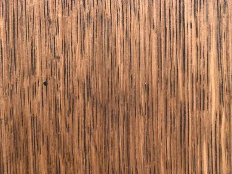 Chocolate wood colour on oak